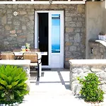 Amar Mykonos *